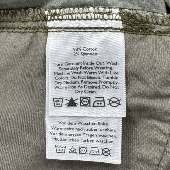 Eddie Bauer Womens Size 8 Green Khaki Cargo Shorts Pockets Stretch - Picture 8 of 13